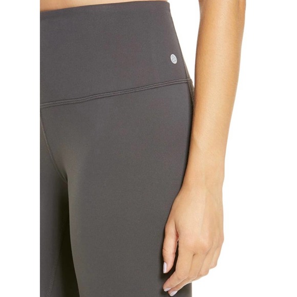 Zella Live in High Waist Leggings Charcoal Grey - Picture 4 of 11